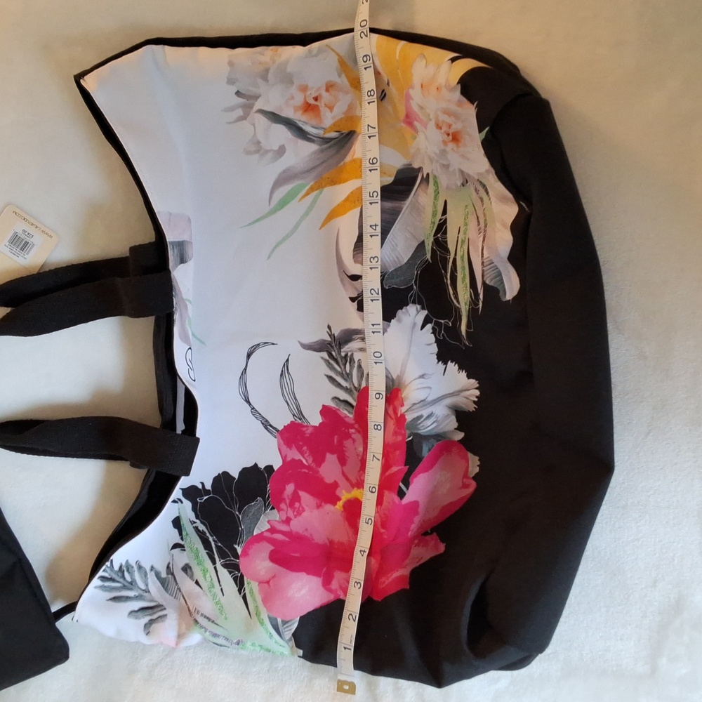 Calia by Carrie Underwood Canvas Swim Tote NWT! - Picture 9 of 11